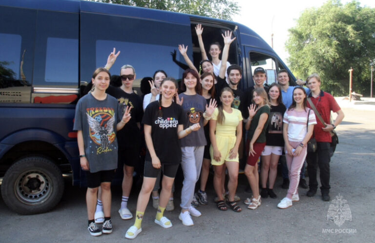 Подробнее о статье МЧС России организован трансфер для абитуриентов из Донецкой Народной Республики