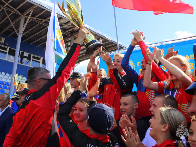 Подробнее о статье Сборная Московской области стала Чемпионом России в юношеском Первенстве по пожарно-спасательному спорту